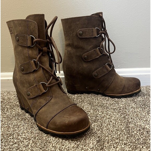 SOREL Joan of Arctic Wedge Mid Boots Booties - Picture 1 of 12